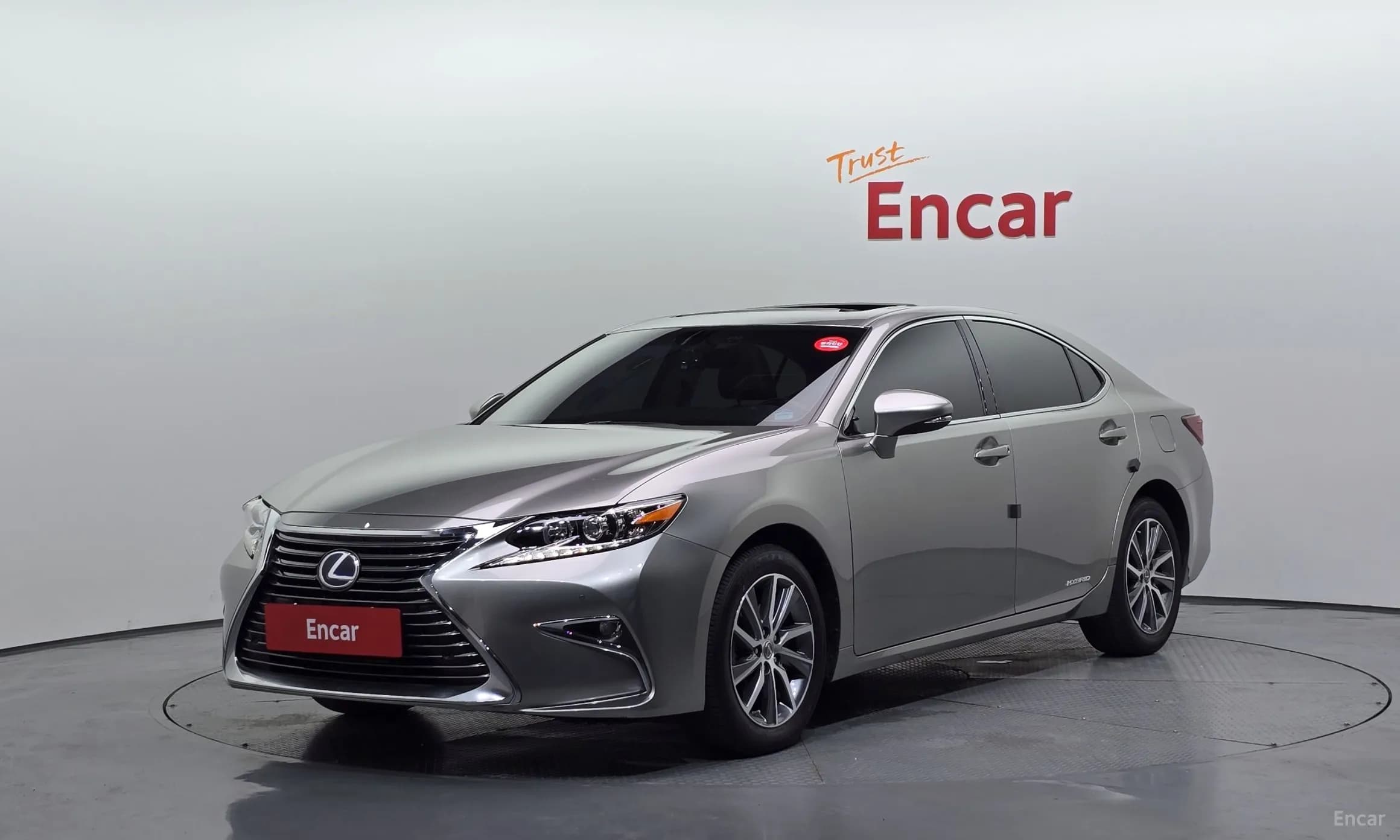 New ES300h