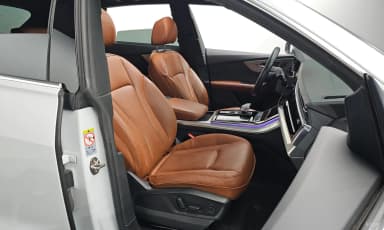 Q8 (4M)