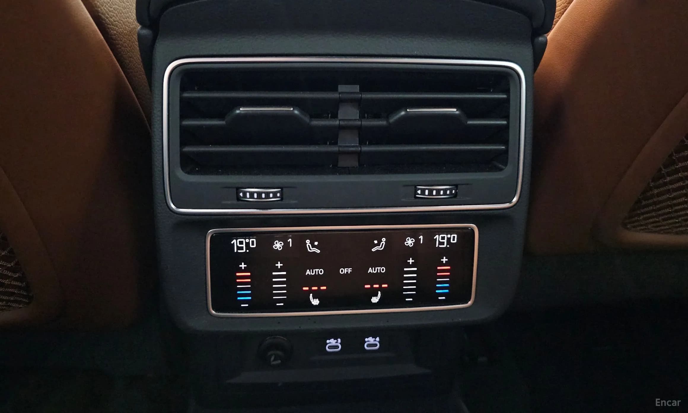 Q8 (4M)