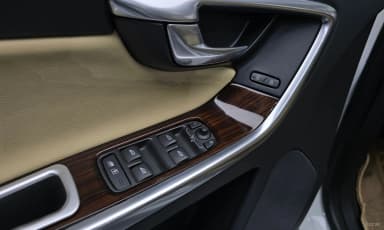 XC60