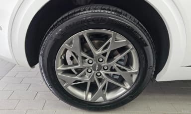GV70