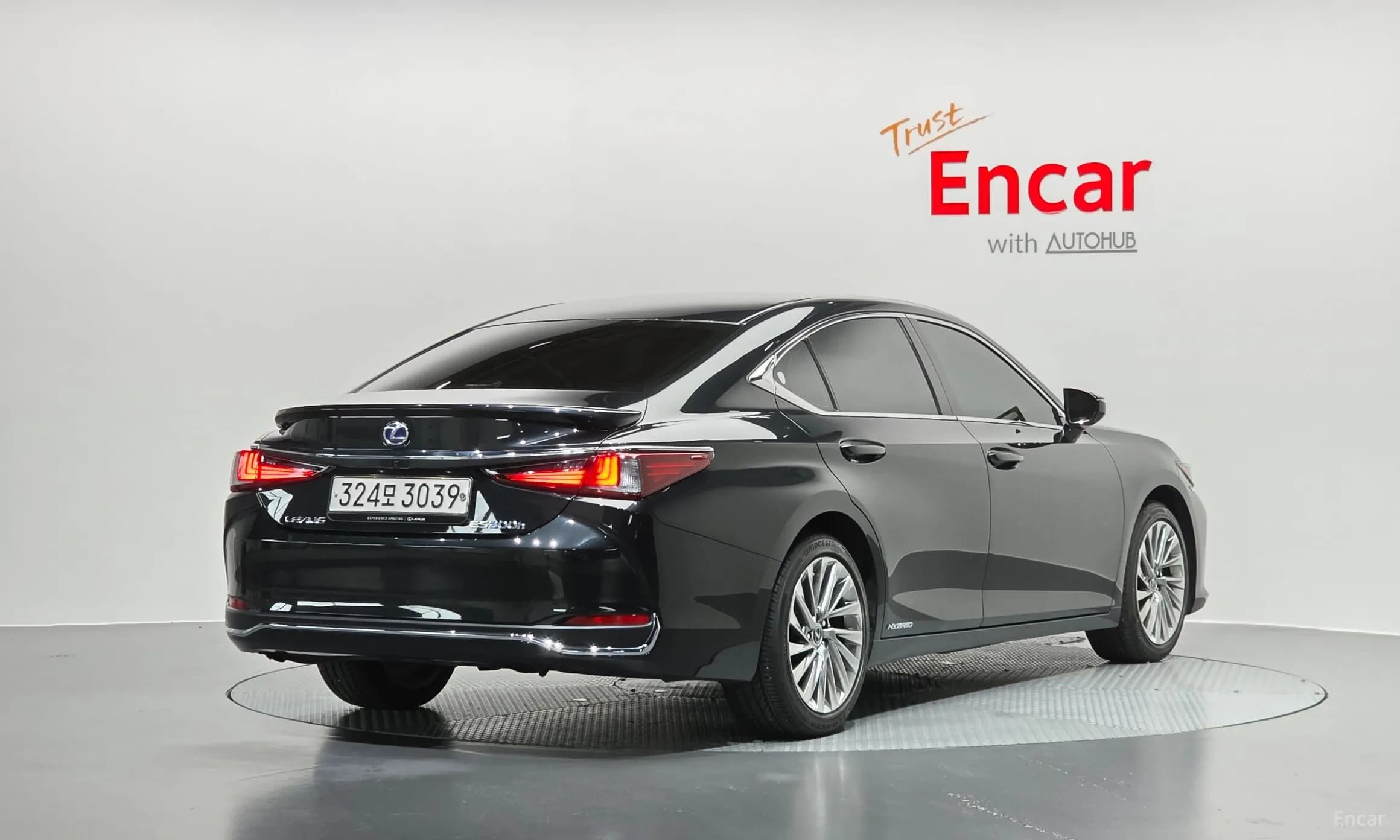 ES300h 7th Generation