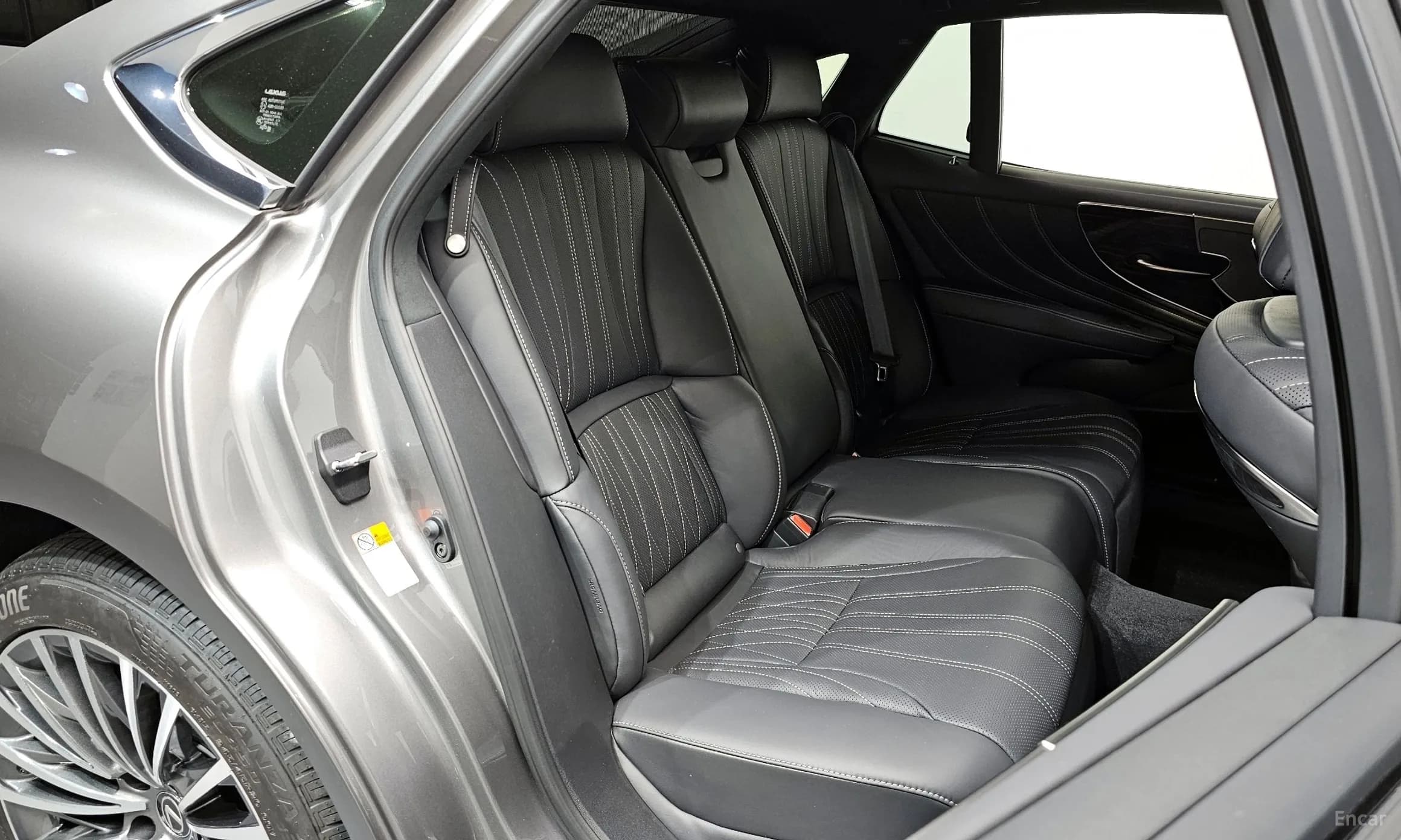 LS500 5th Generation