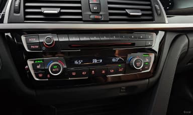 Series 4 (F32)