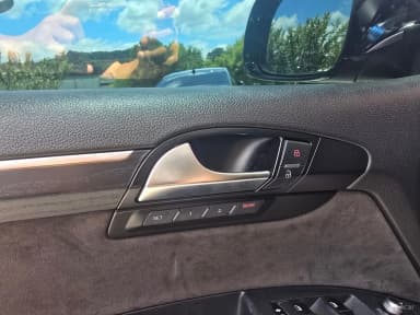 Q7