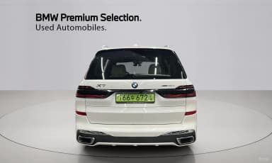 X7 (G07)