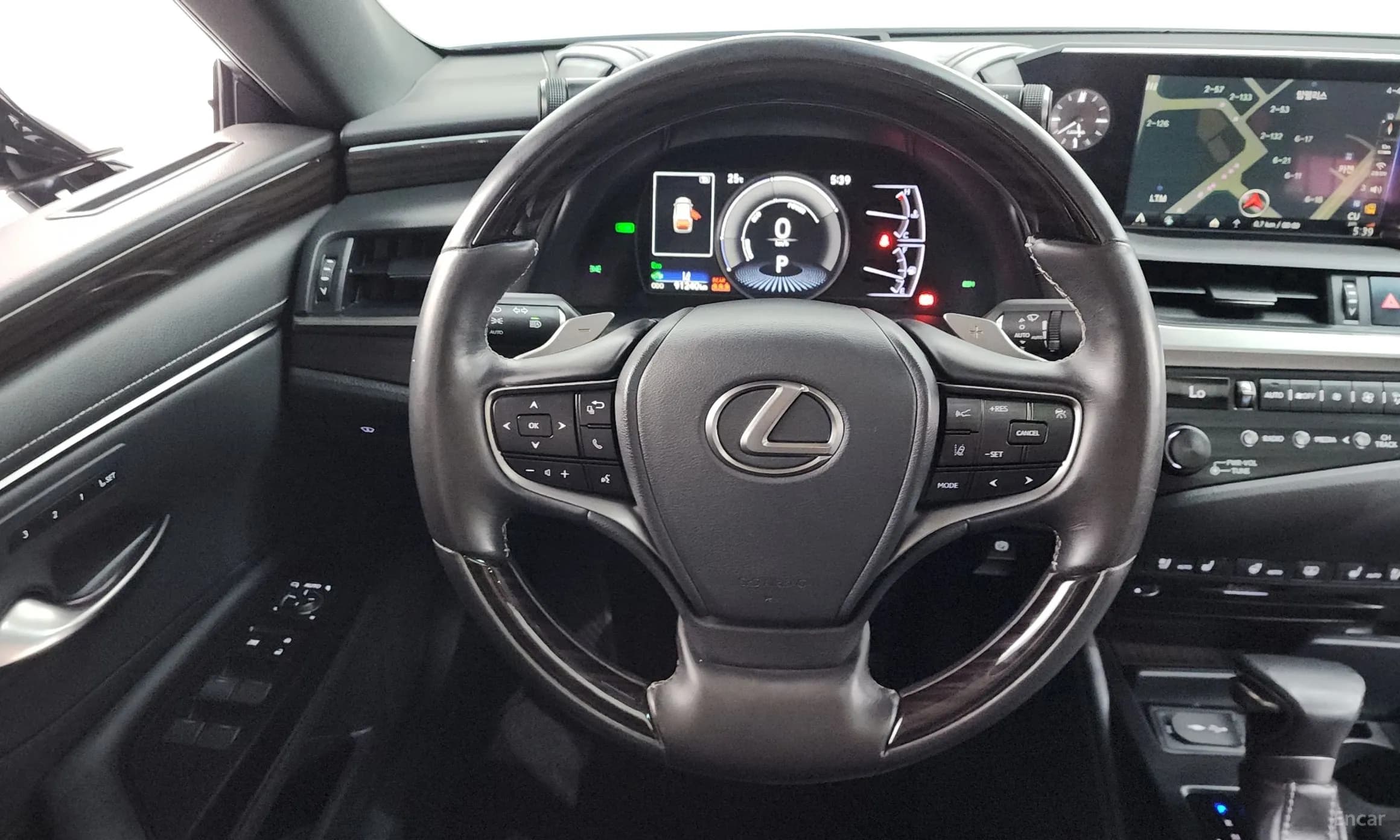 ES300h 7th Generation