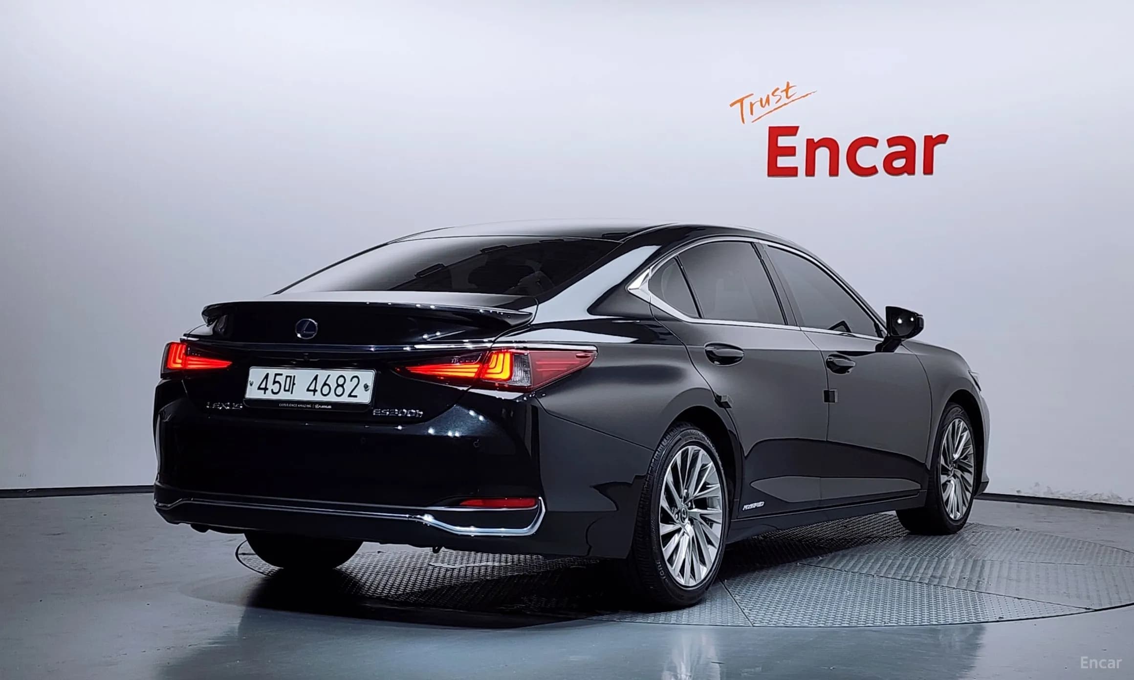 ES300h 7th Generation