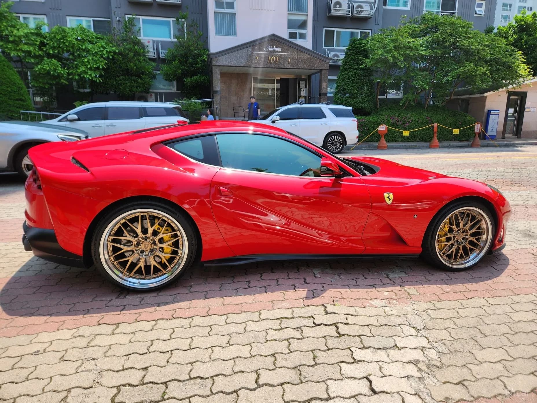812 Superfast