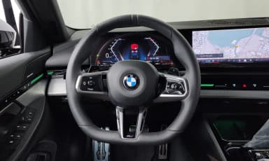 5 Series (G60)