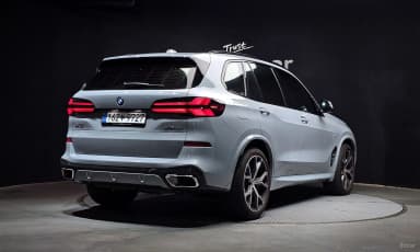 X5 (G05)