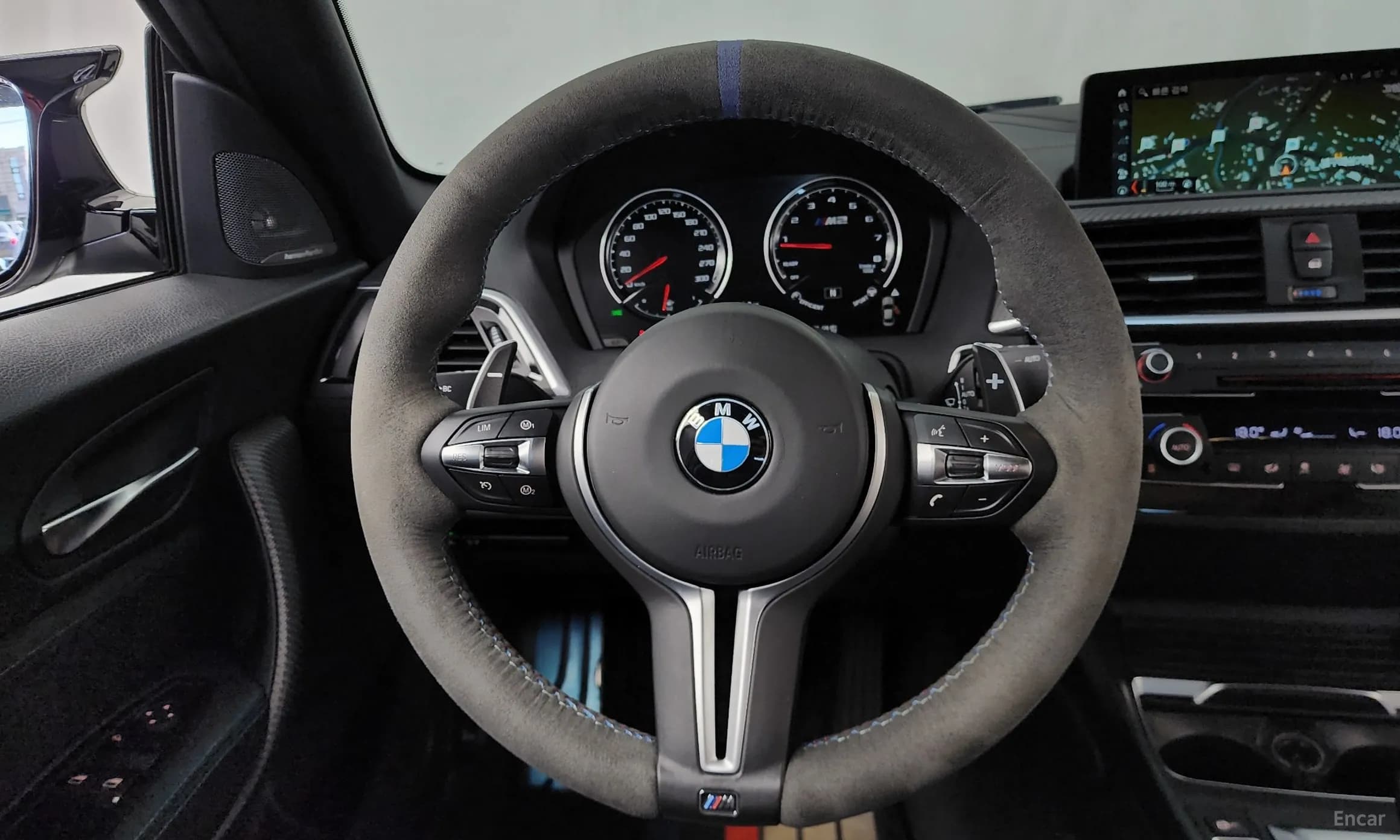 M2 (F87)