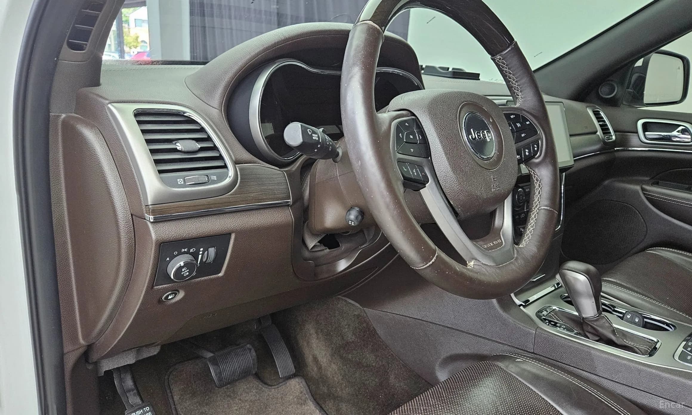 Grand Cherokee