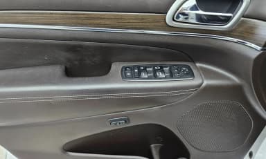 Grand Cherokee