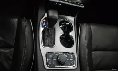 Grand Cherokee