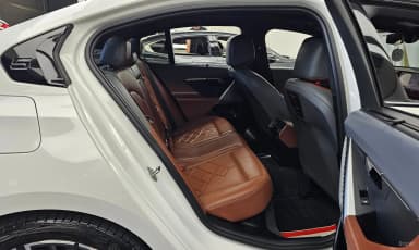 5 Series (G60)