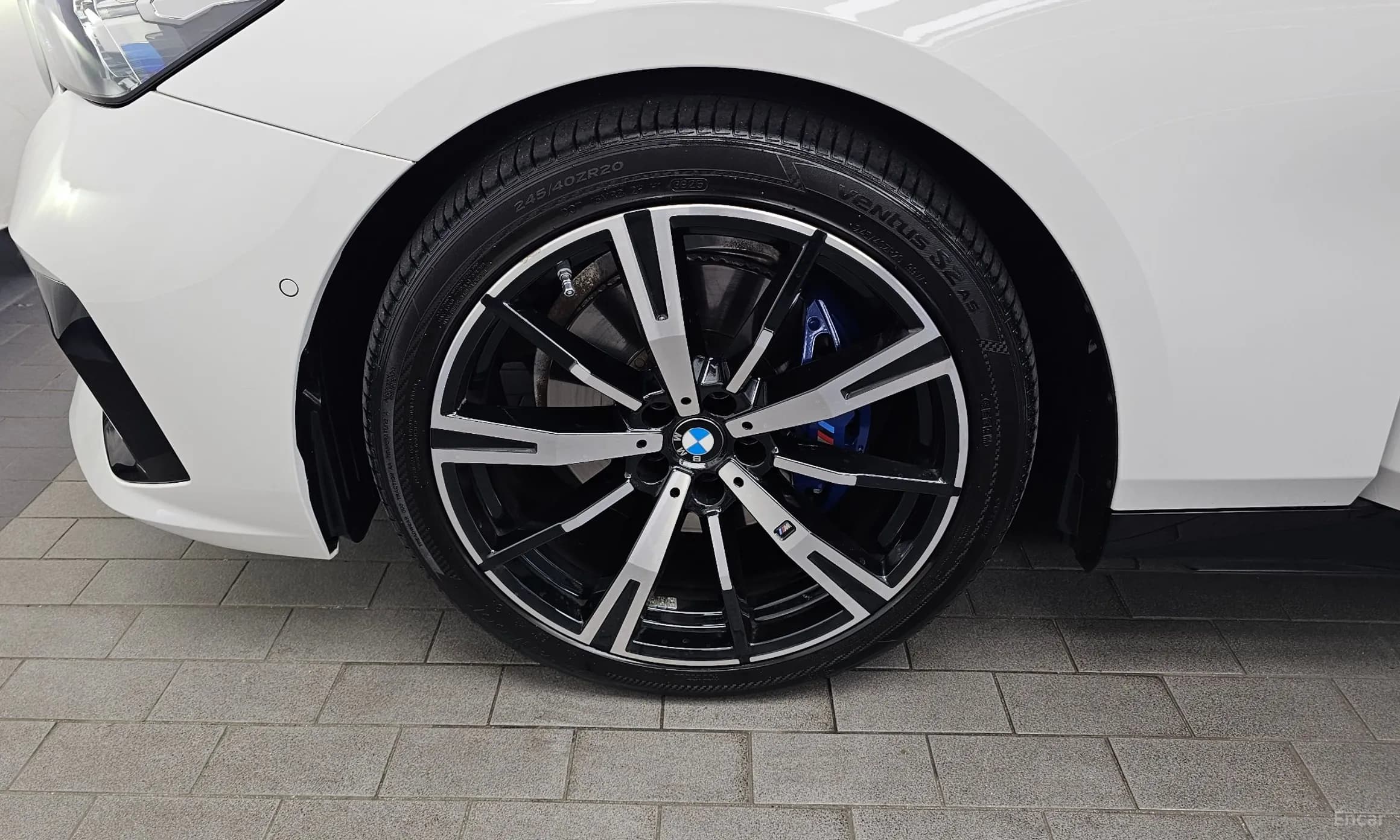 5 Series (G60)
