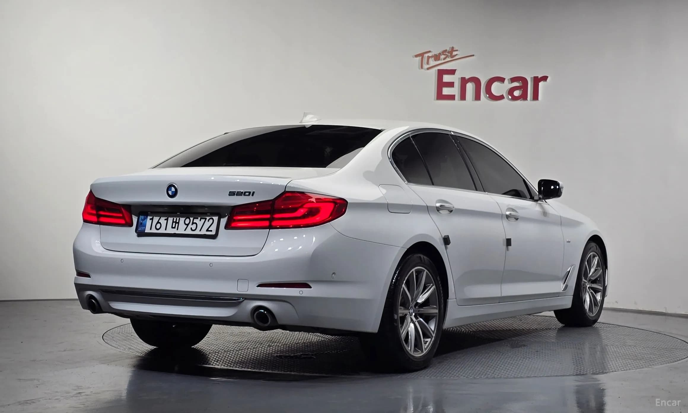 5 Series (G30)