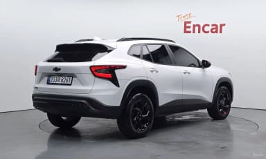 Trax Crossover