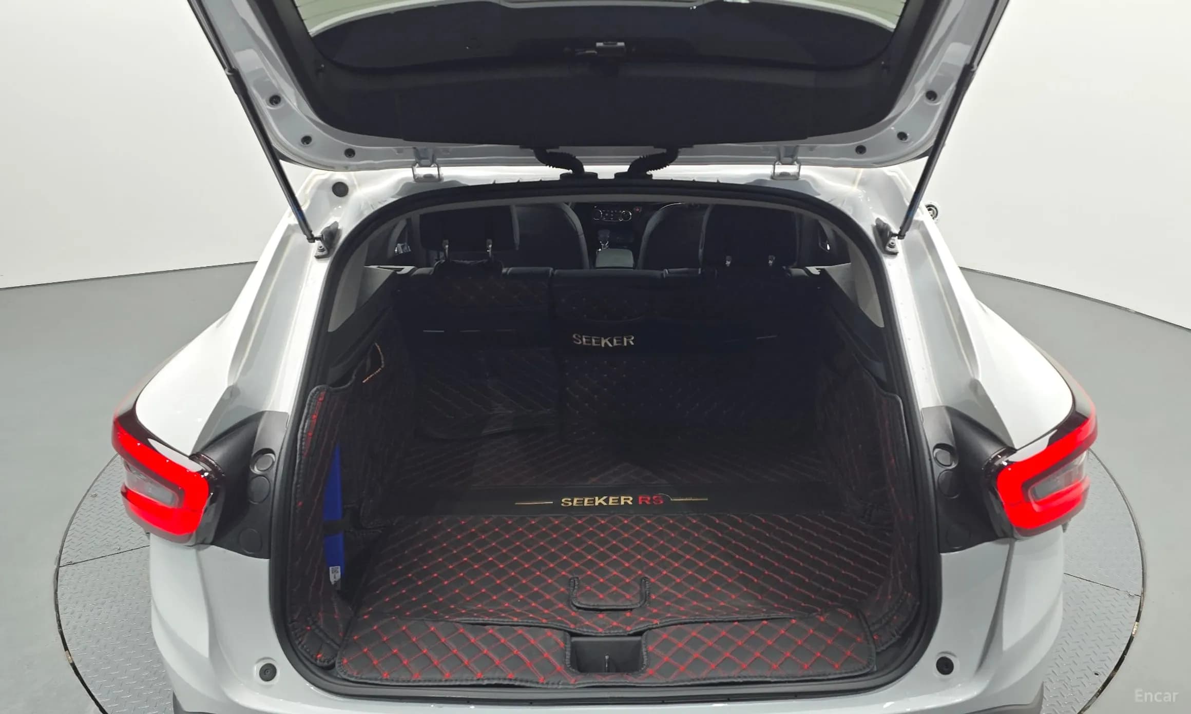 Trax Crossover