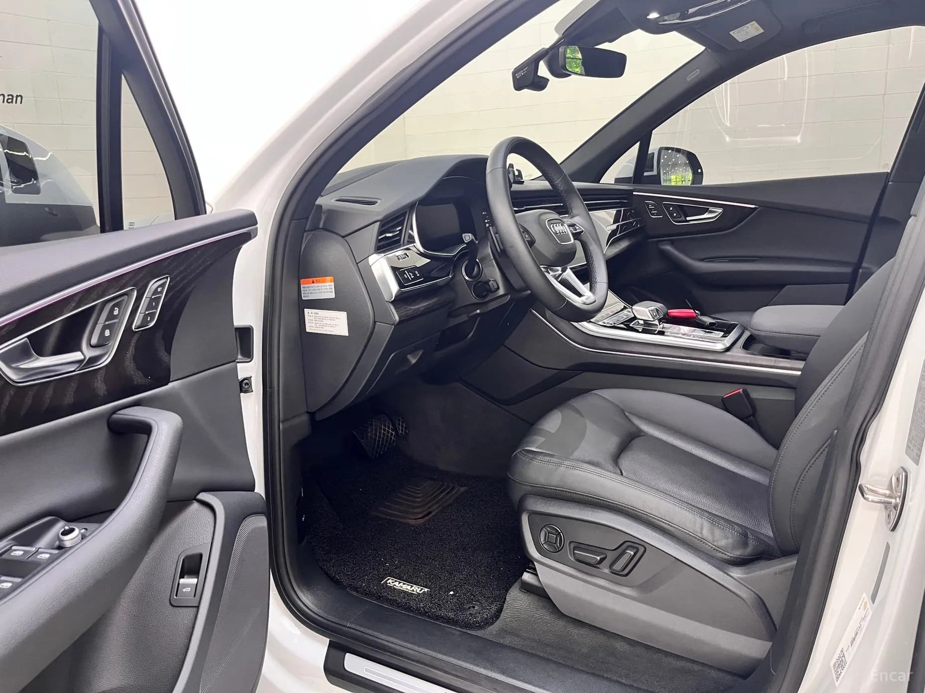 Q7 (4M)