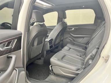 Q7 (4M)