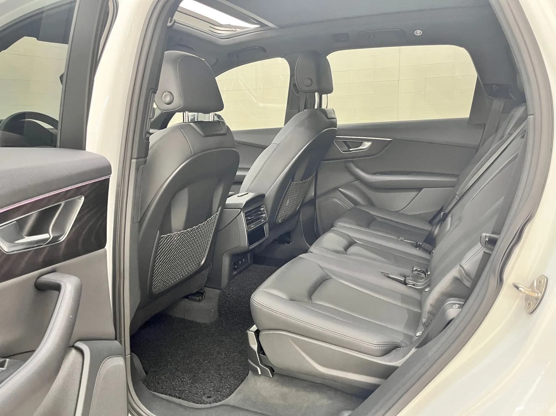 Q7 (4M)