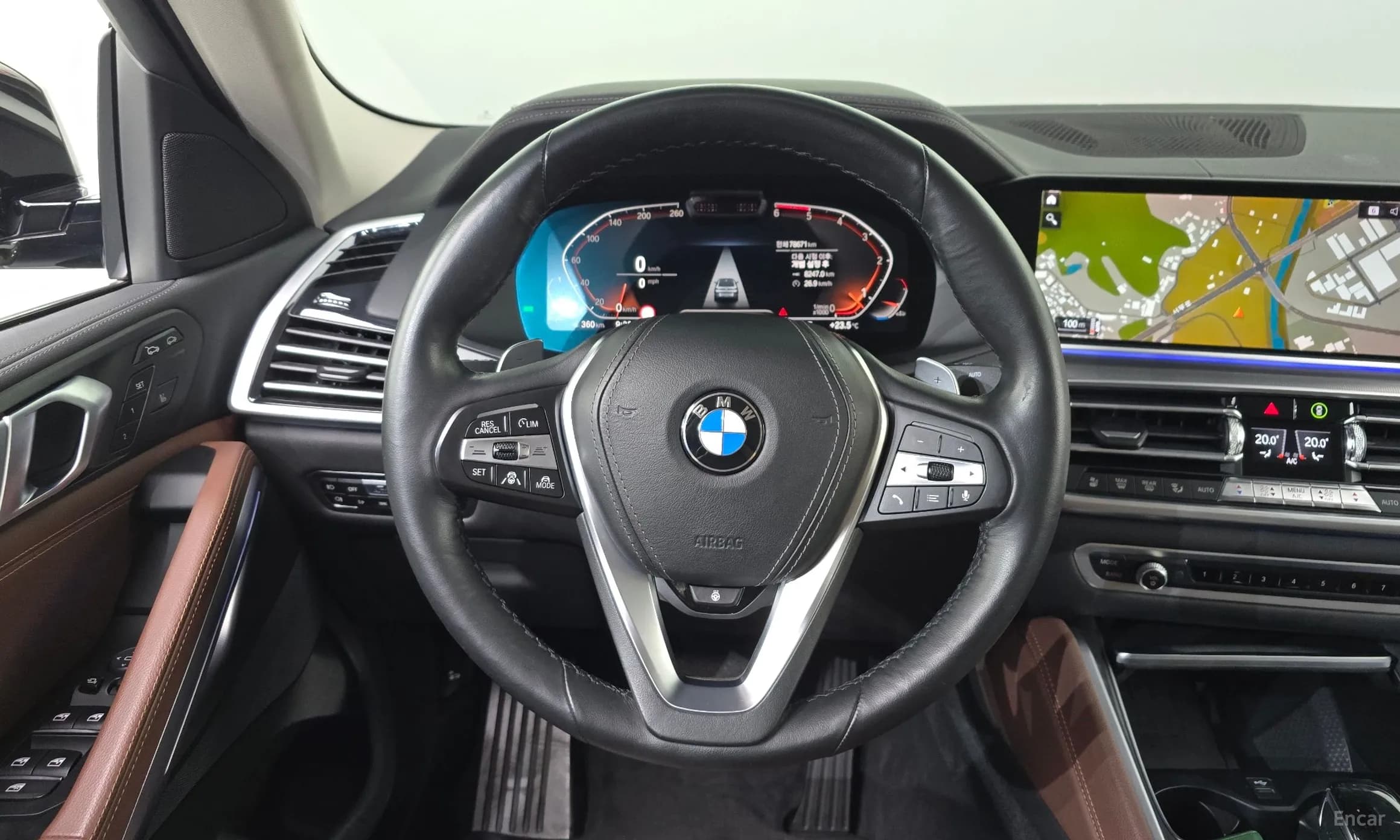 X6 (G06)