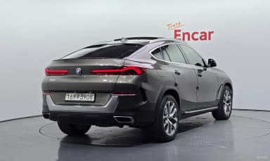X6 (G06)