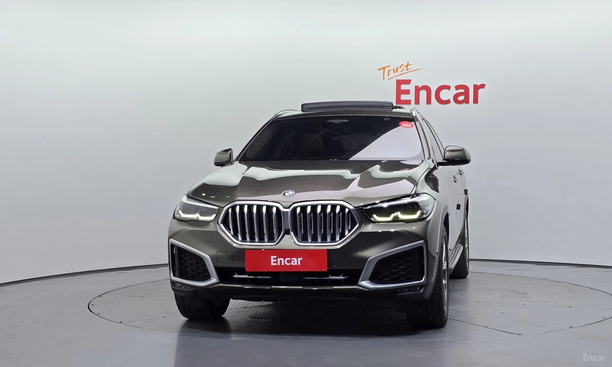X6 (G06)