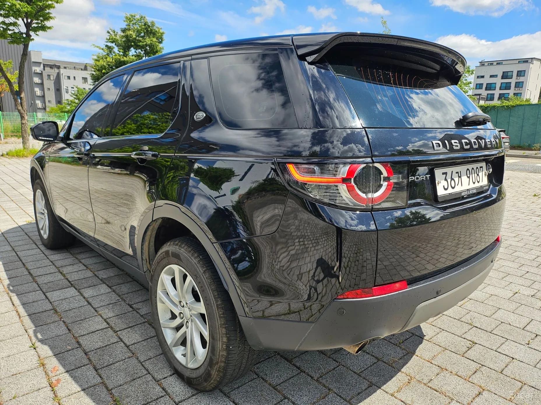 Discovery Sports