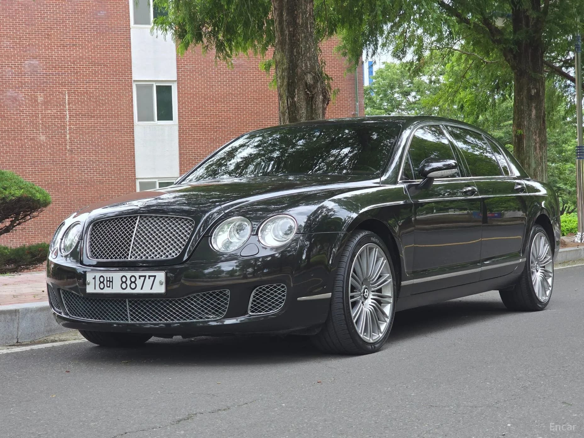 Flying Spur Gen 1
