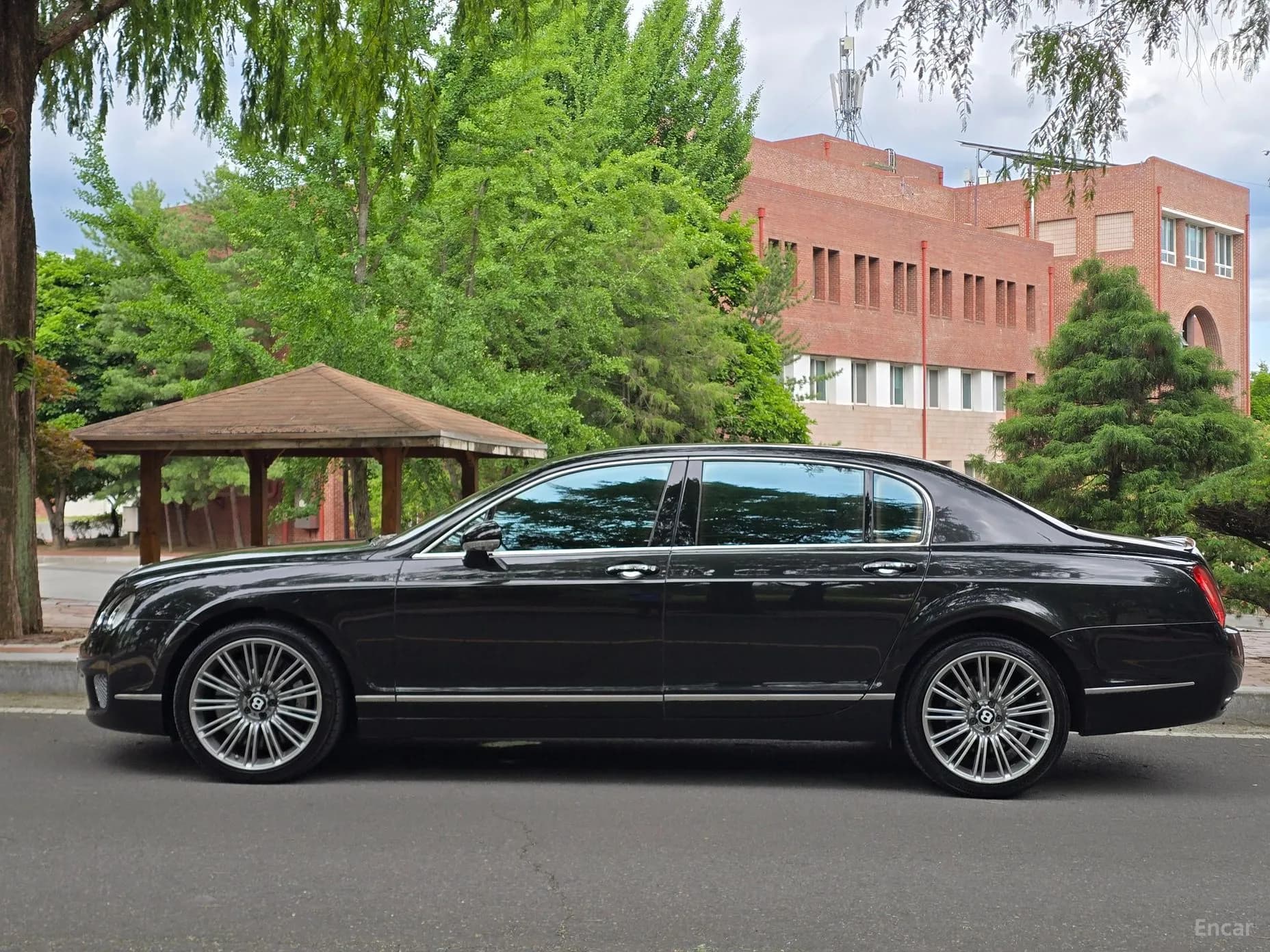 Flying Spur Gen 1