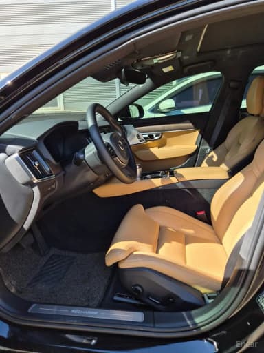S90