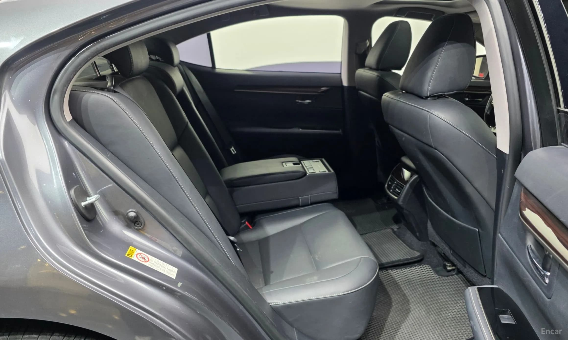 New ES350
