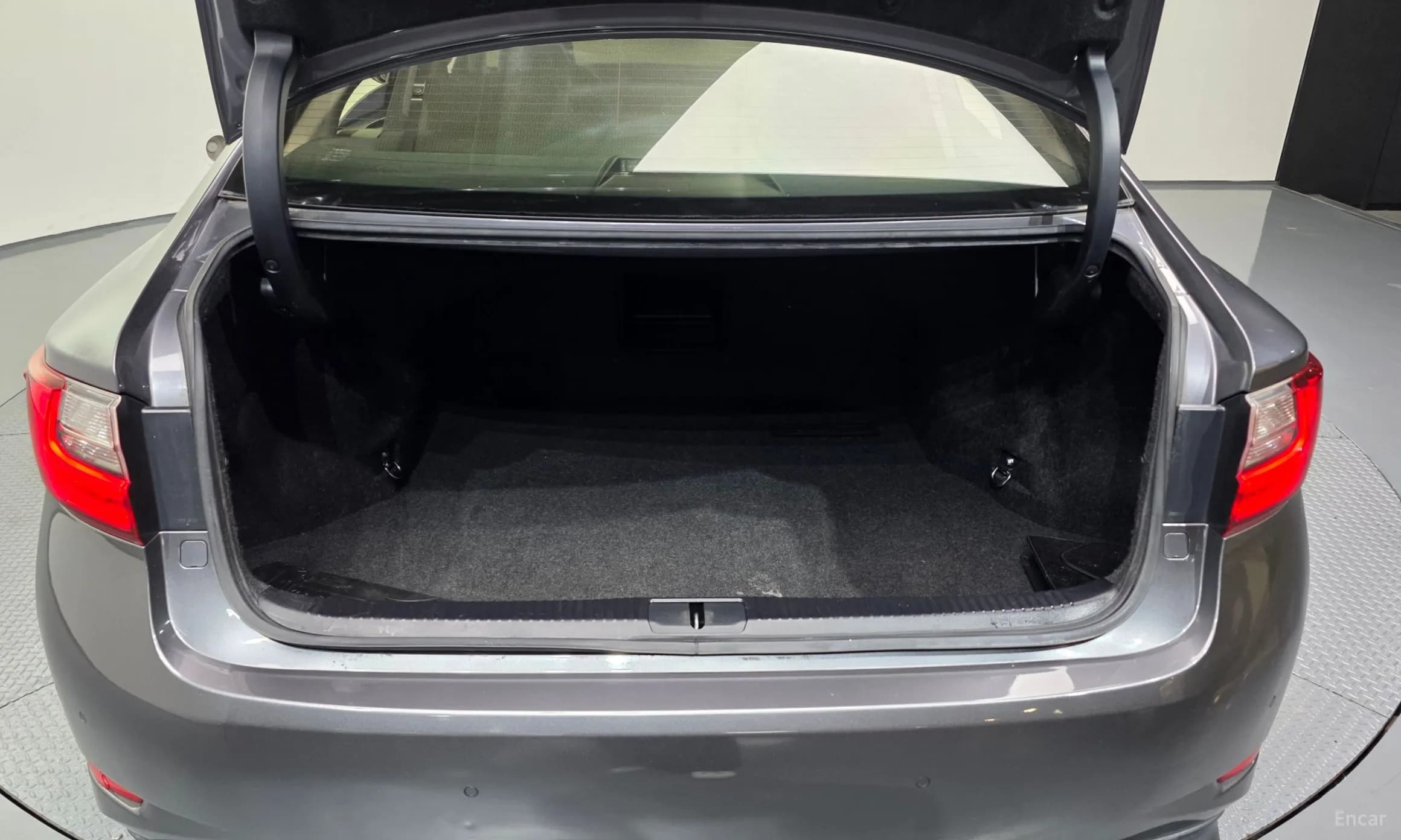New ES350