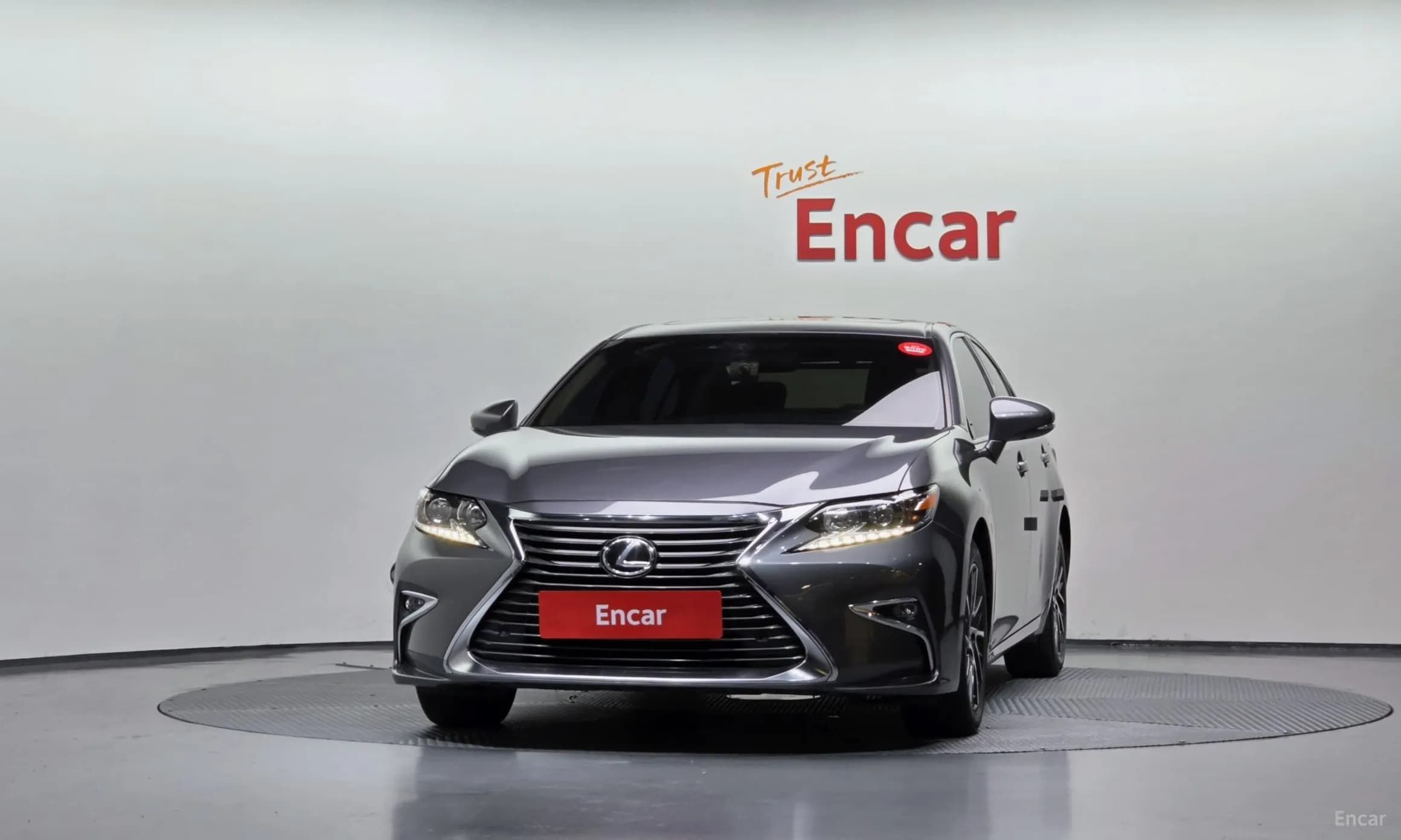 New ES350