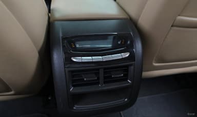 XT5