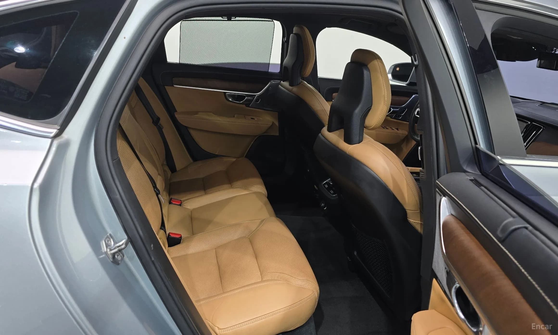 S90