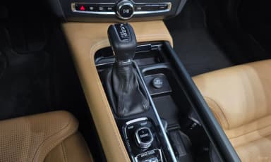 S90