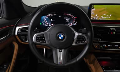 5 Series (G30)