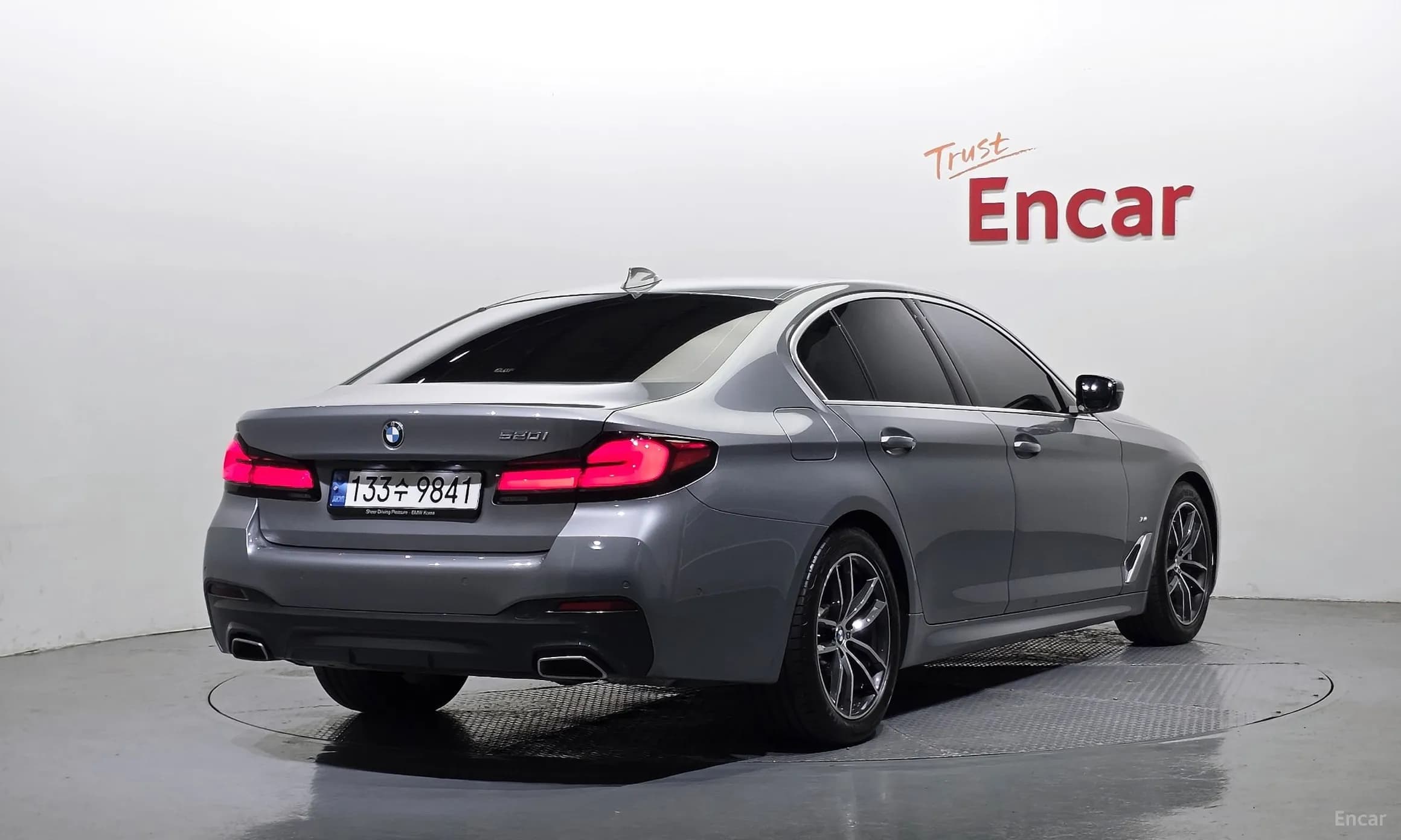 5 Series (G30)