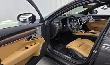 S90