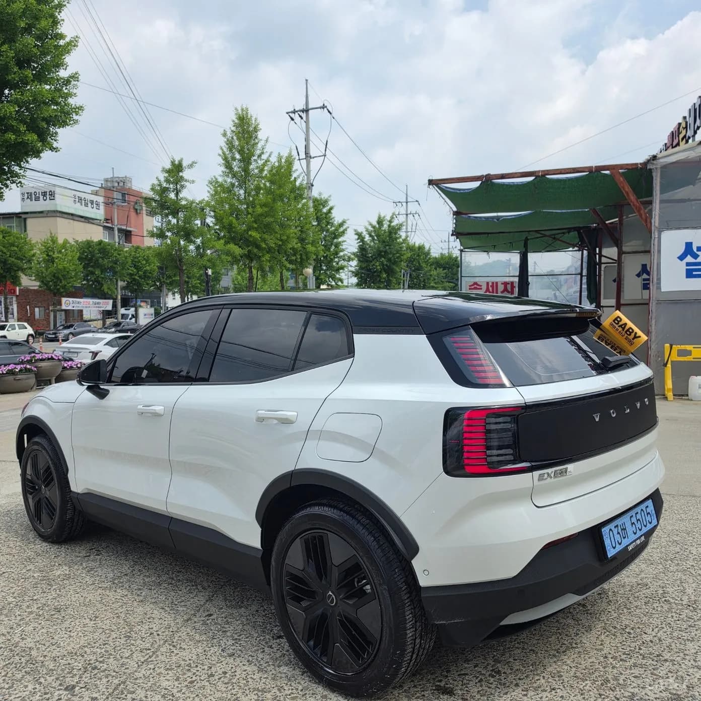 EX30 Cross Country
