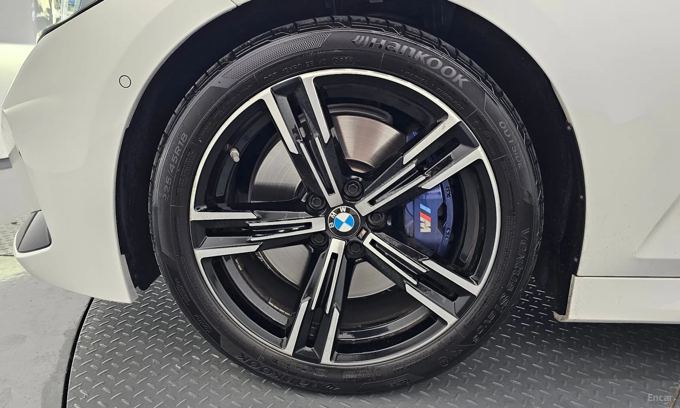3 Series (G20)