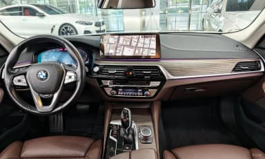5 Series (G30)