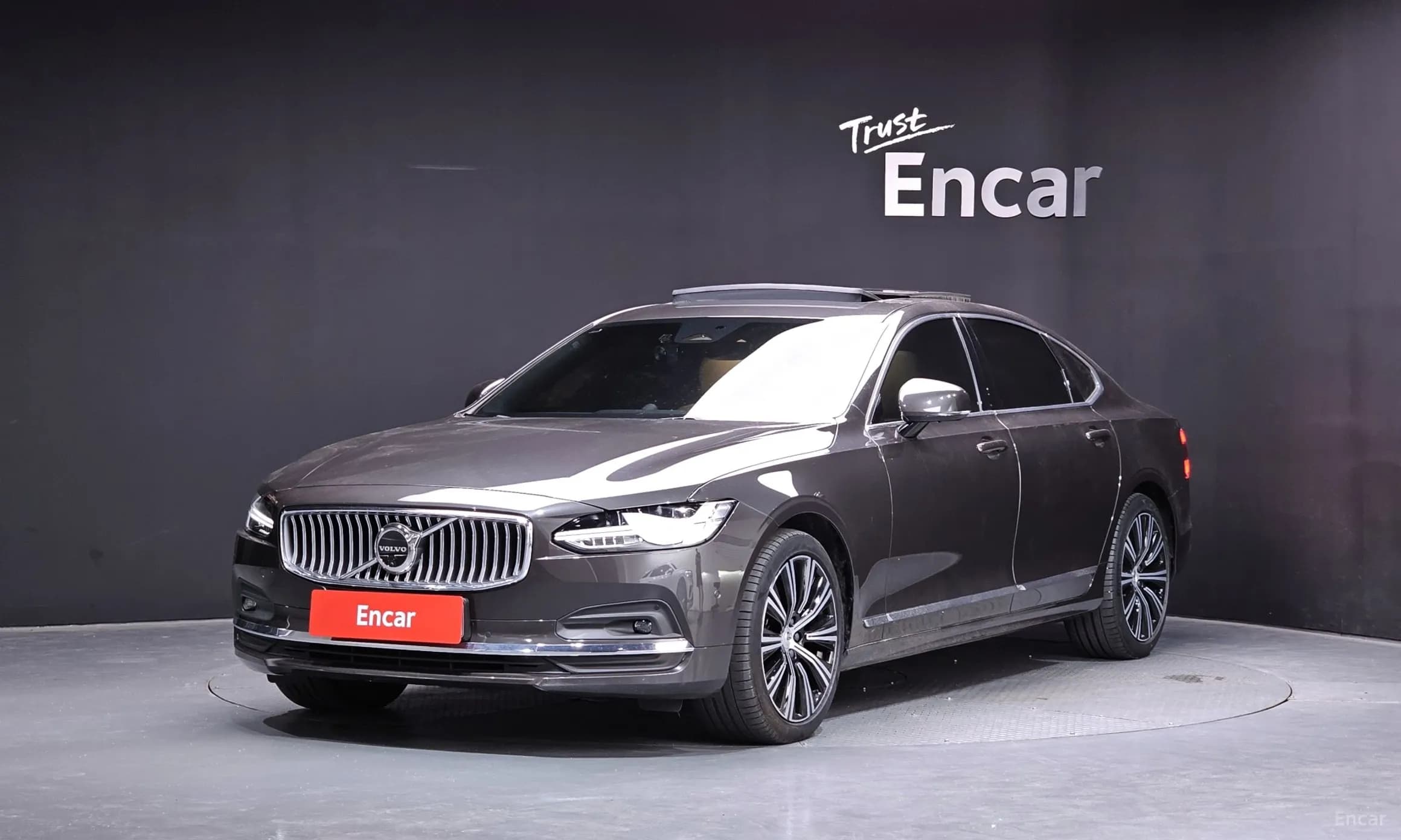 S90