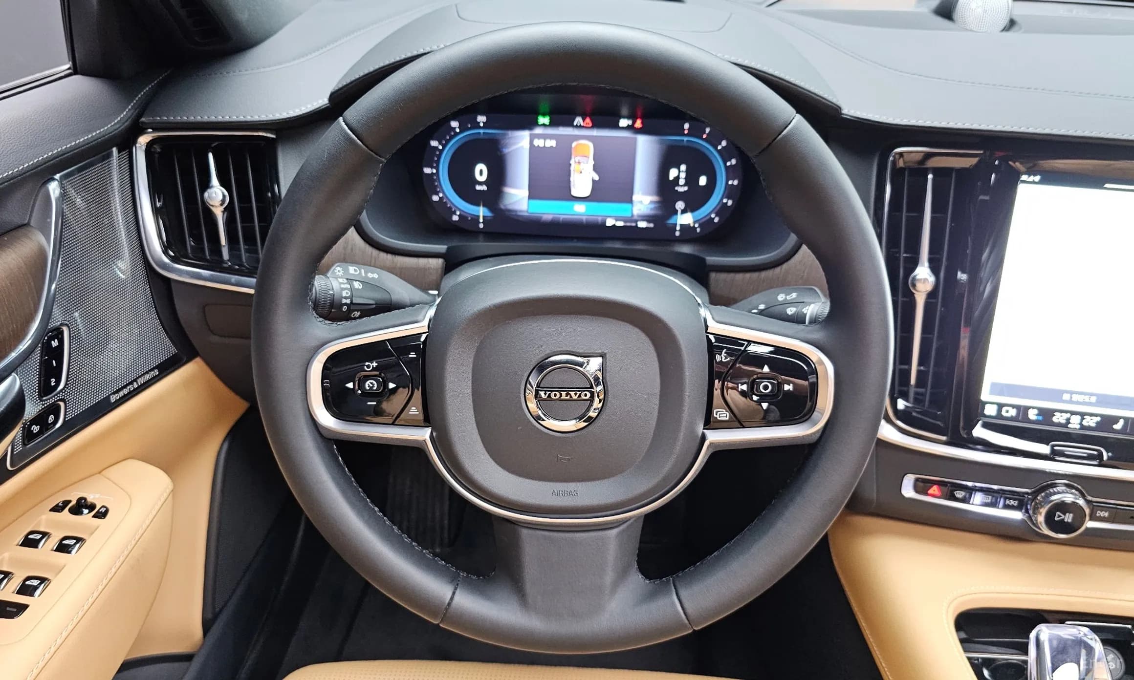 S90