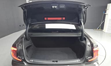 S90