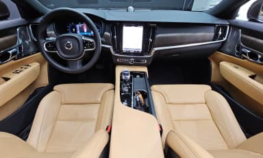 S90